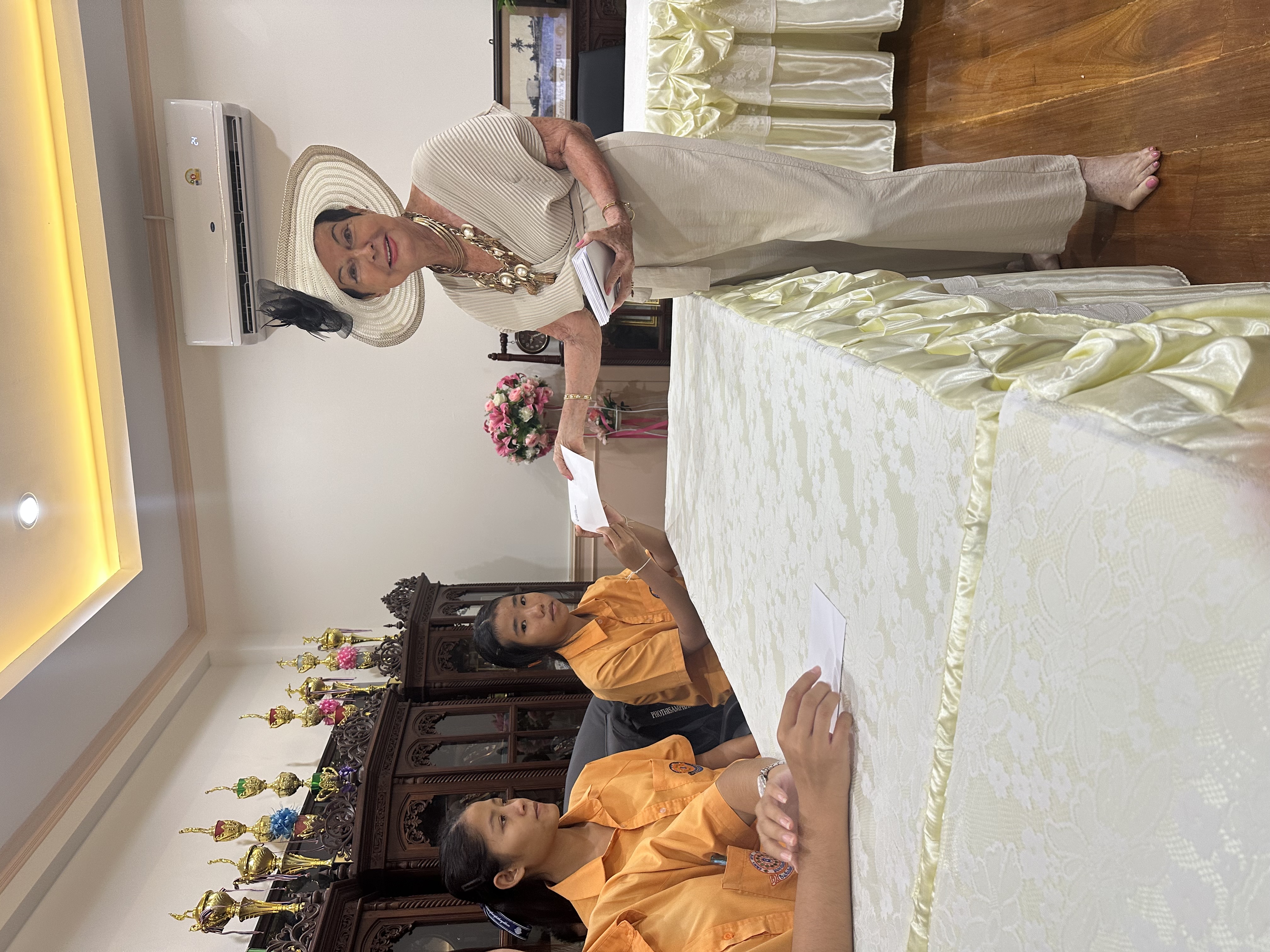 Donation 130.000 baht